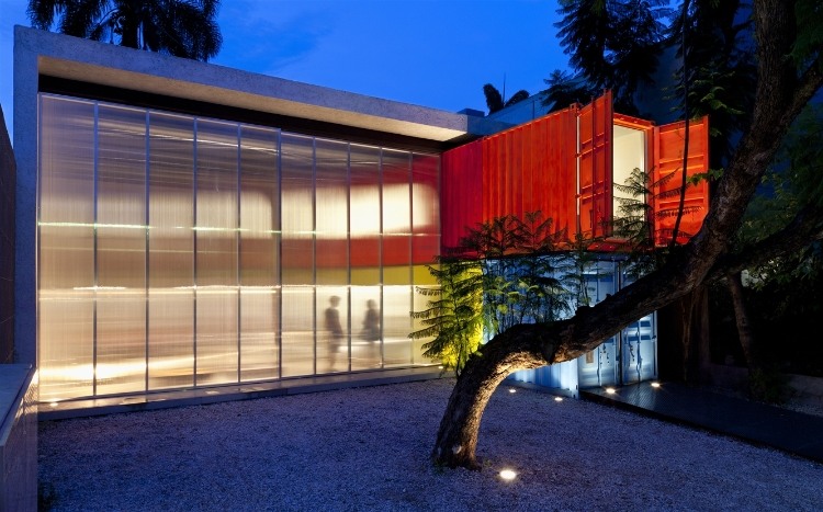 Decameron house design