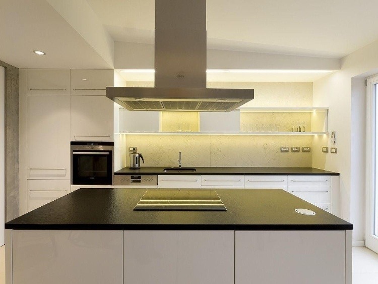 Rounded Loft by A1 Architects