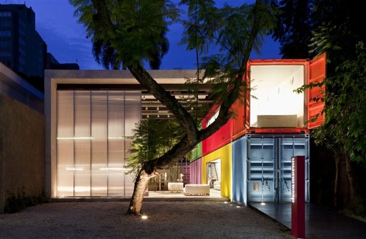 Decameron house design