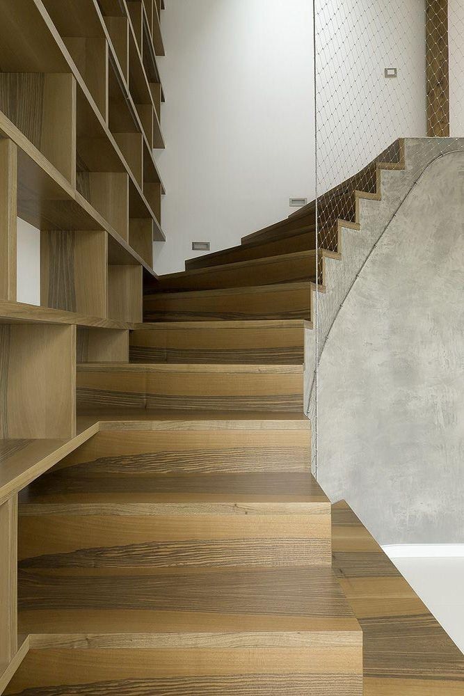 Rounded Loft by A1 Architects