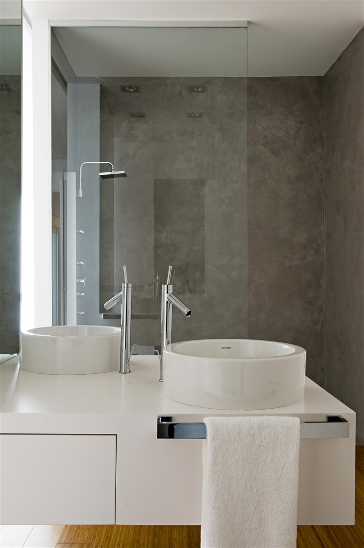 Loft in Bordeaux by Teresa Sapey Estudio