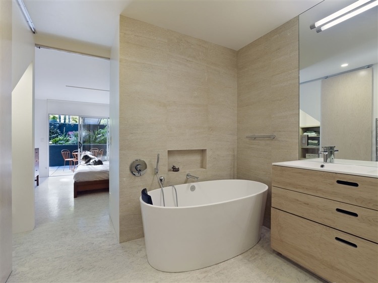 Contemporary Home by SF-OSL