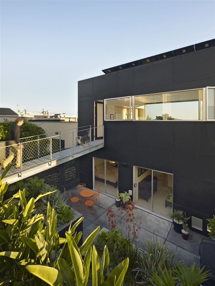 Contemporary Home by SF-OSL
