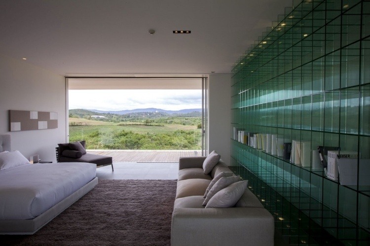 Contemporary Home by Shinichi Ogawa & Associates