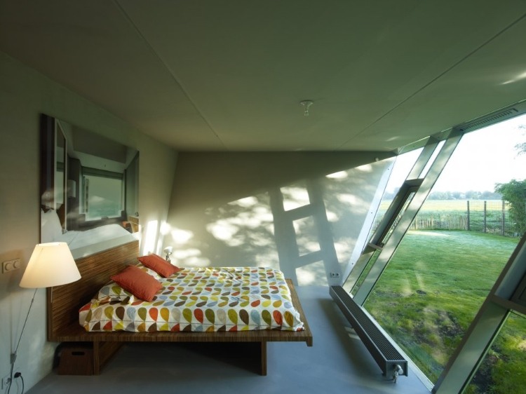 Sodae House by VMX Architects