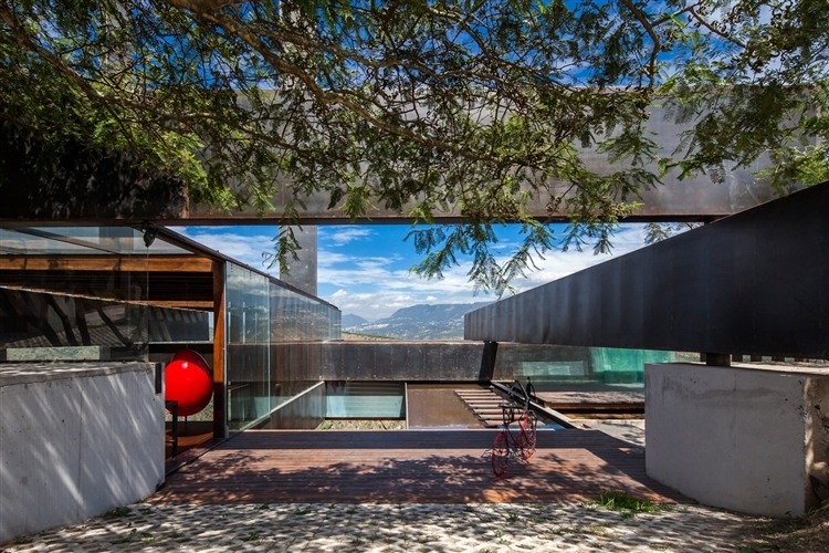 Algarrobos House design