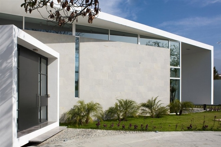 Uro House