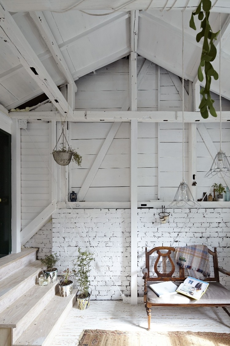 ASE house interior by no.555