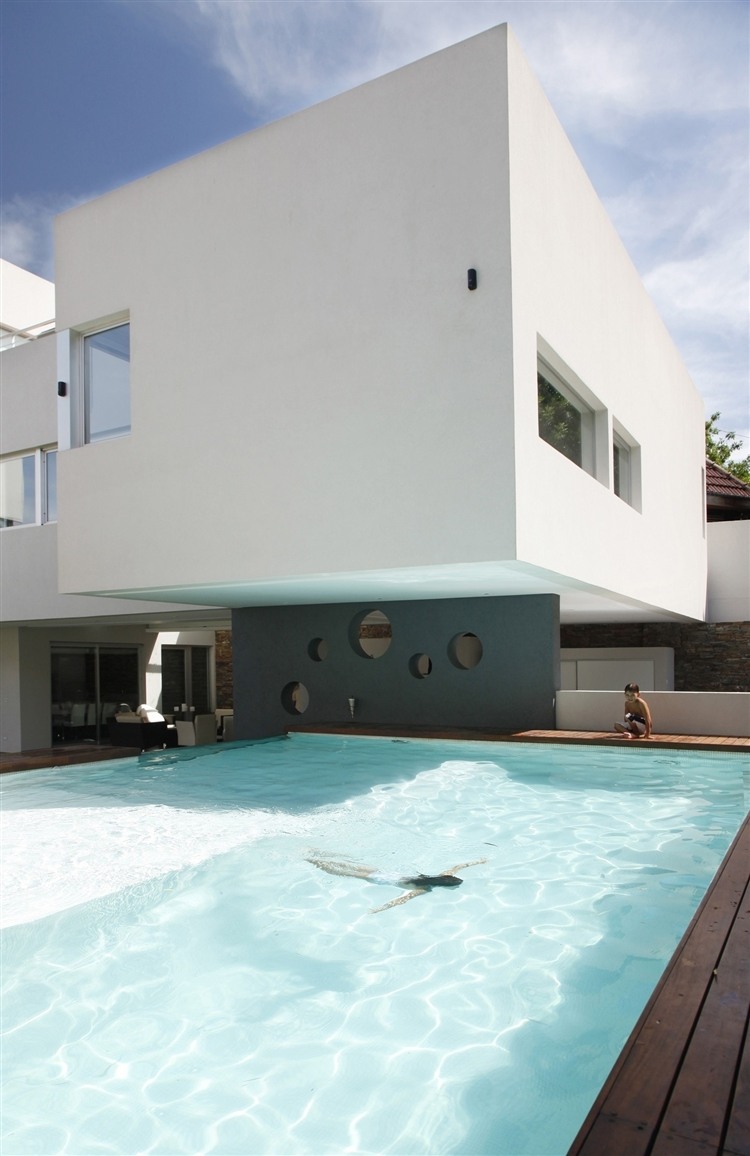Devoto House Devoto House by Andrés Remy Arquitectos - 2