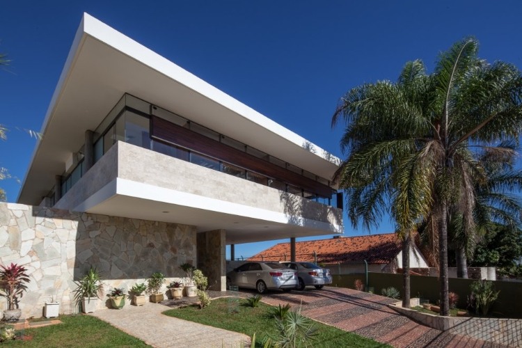 JPGN House by MGS