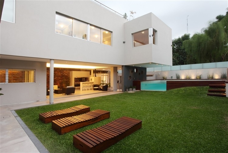 Devoto House Devoto House by Andrés Remy Arquitectos - 3
