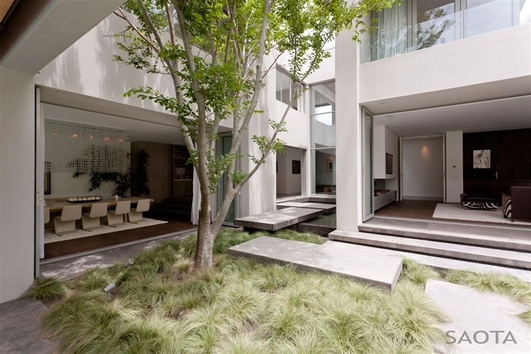 Silverhurst Residence