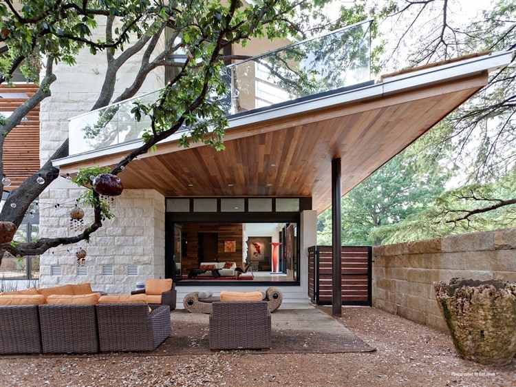Caruth Boulevard Residence