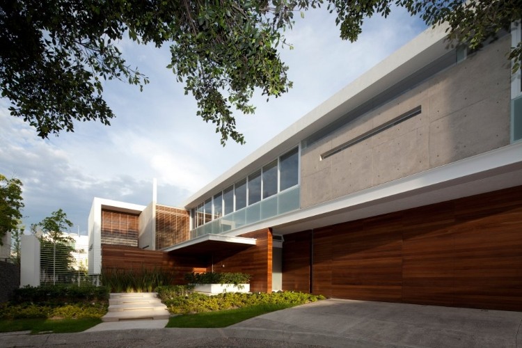 Casa FF by Hernandez Silva Arquitectos