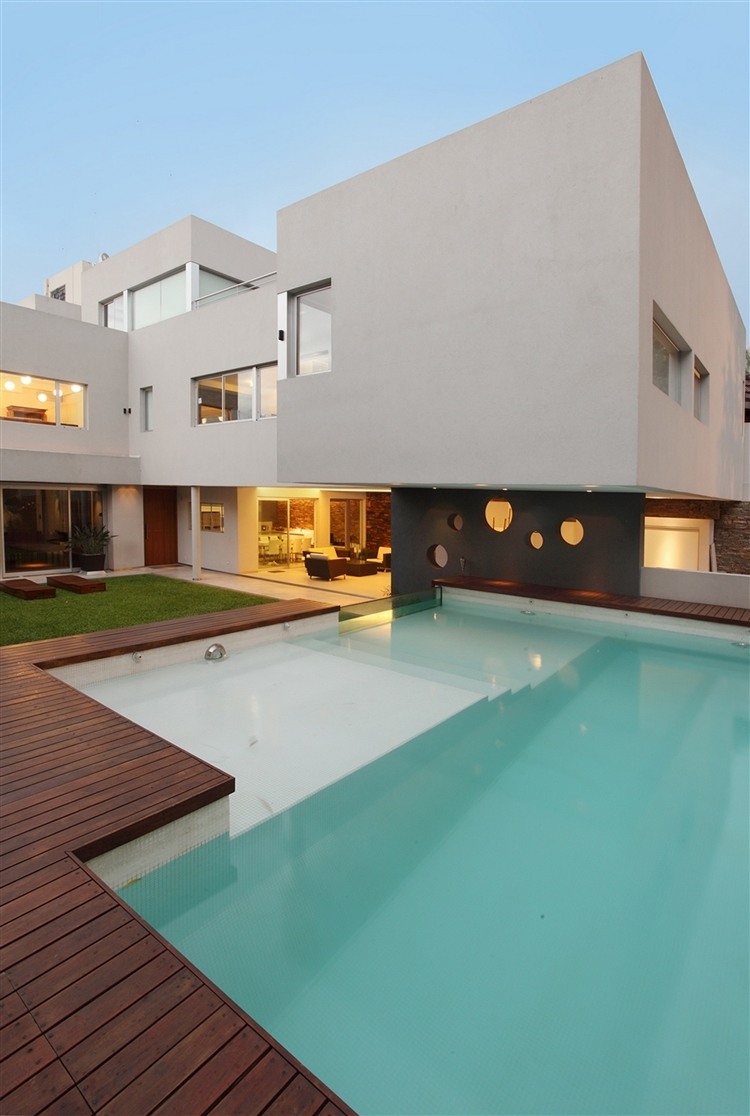 Devoto House Devoto House by Andrés Remy Arquitectos - 4