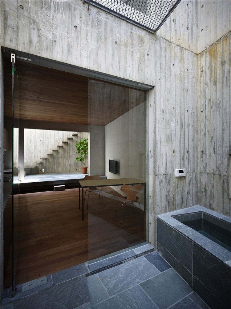 House in Hiro