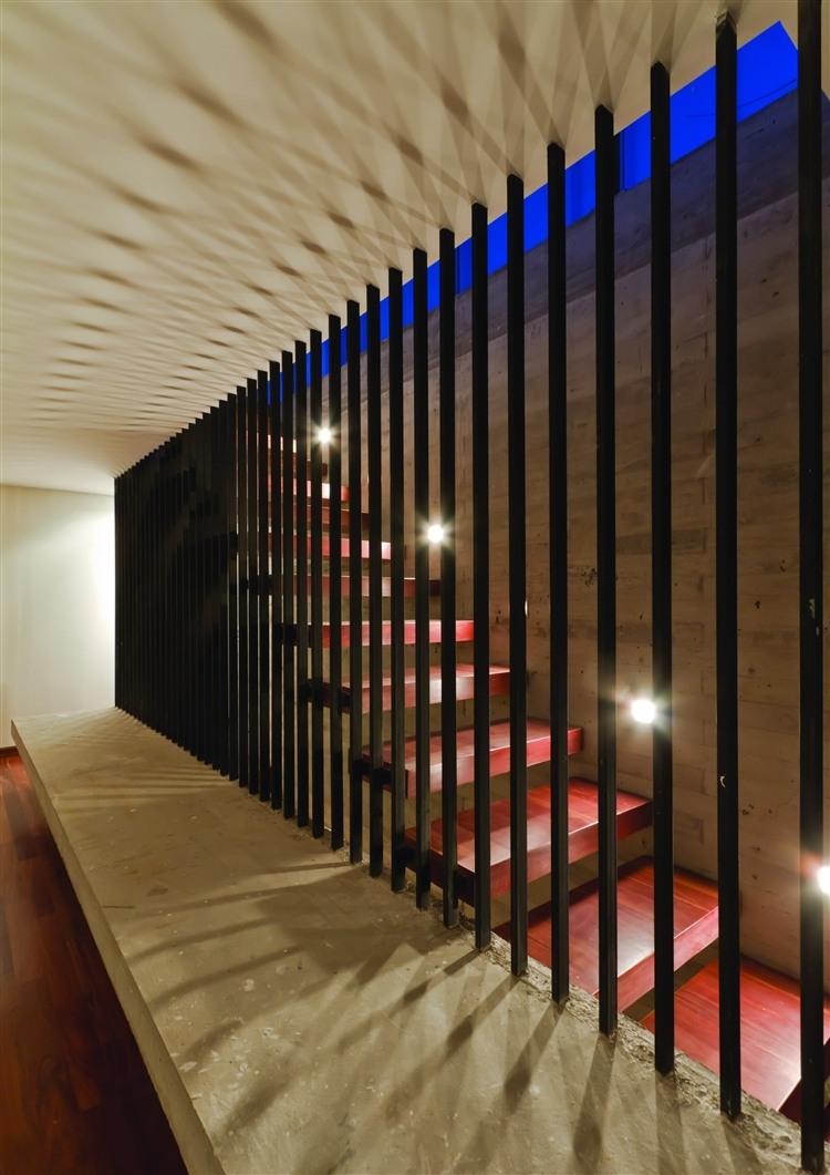 O House design