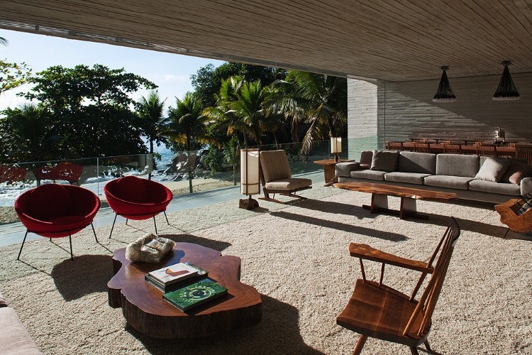 Paraty House by Studio MK27