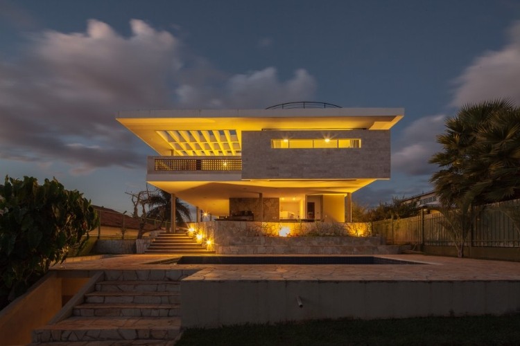 JPGN House by MGS