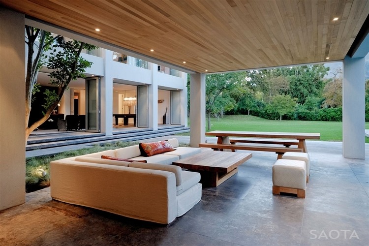 Silverhurst Residence