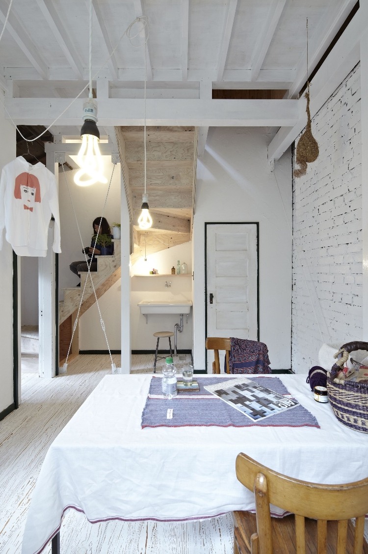 ASE house interior by no.555