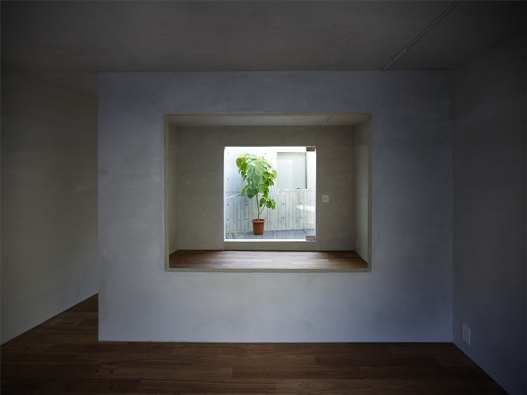 House in Hiro