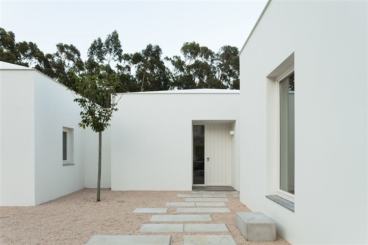House in Belas