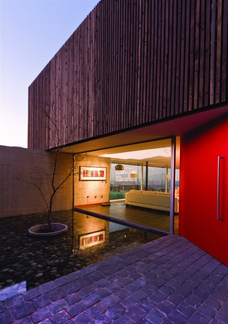 O House design