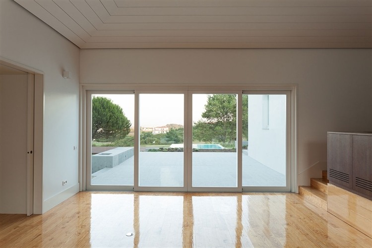 House in Belas