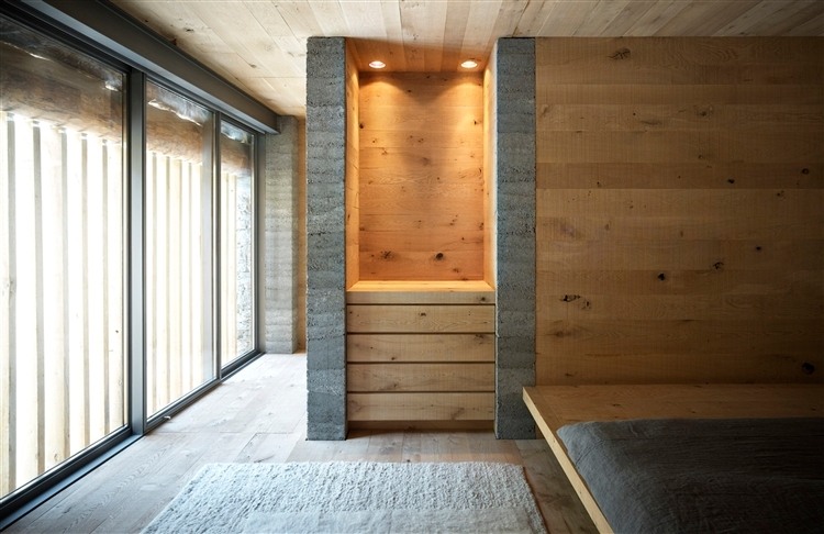 Barn redesign by Ruinelli Associati Architetti