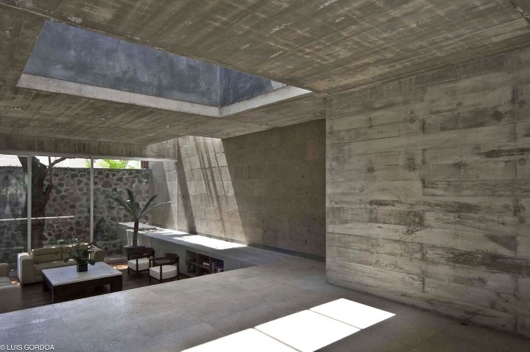 Casa LQ20