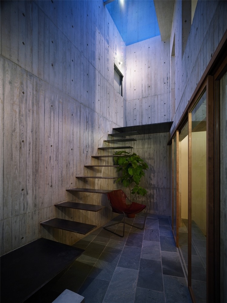 House in Hiro
