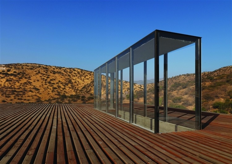 O House design