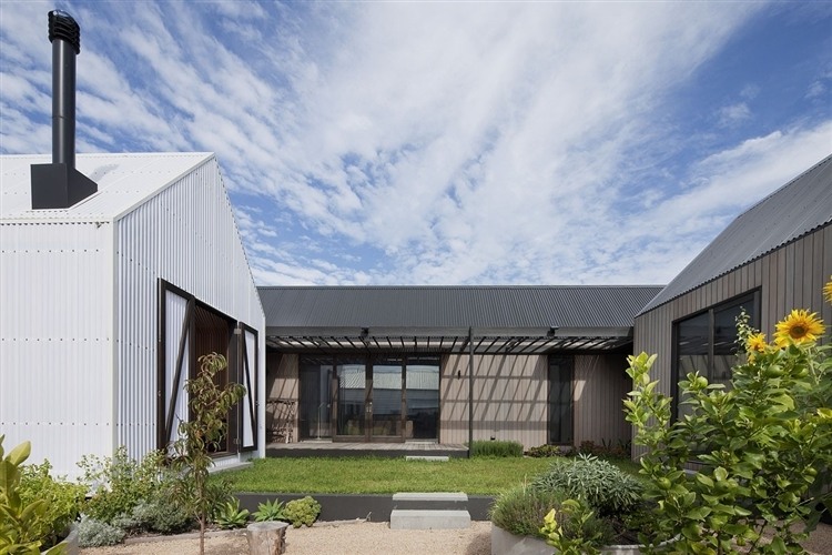 Seaview House