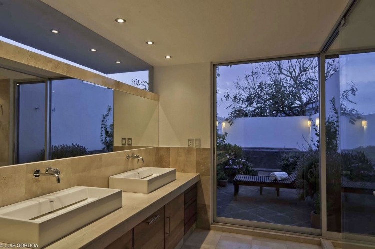 Casa LQ20