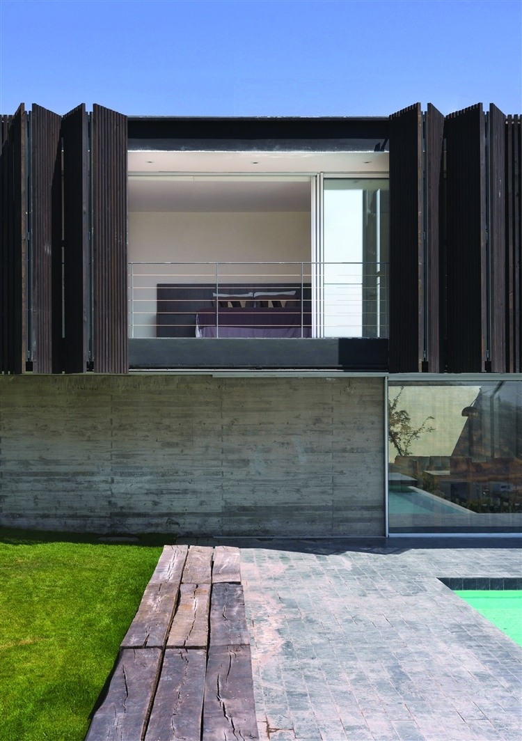 O House design