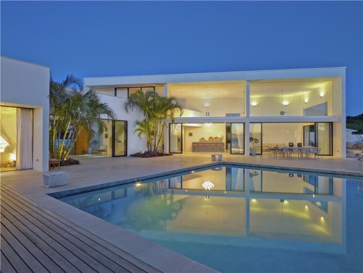 Atelier House by Alistair Downie