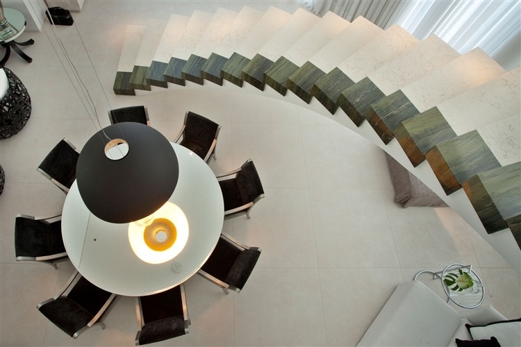 NJ Residence by Pupogaspar Arquitetura