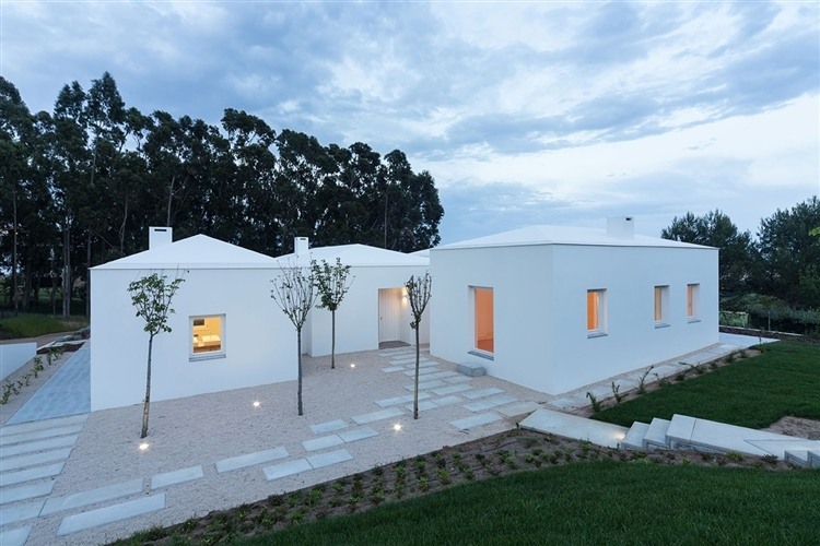 House in Belas