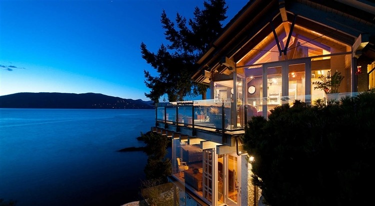 House on a Seaside Bluff