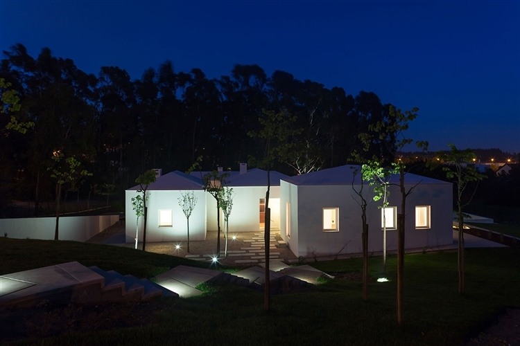 House in Belas