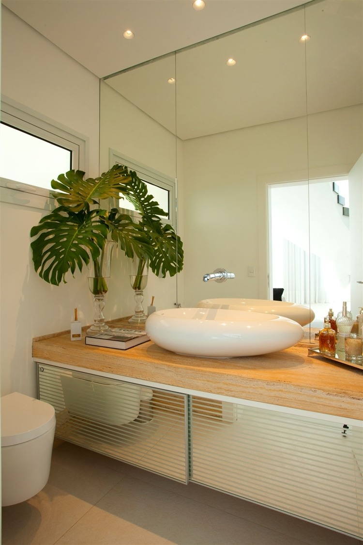 NJ Residence by Pupogaspar Arquitetura