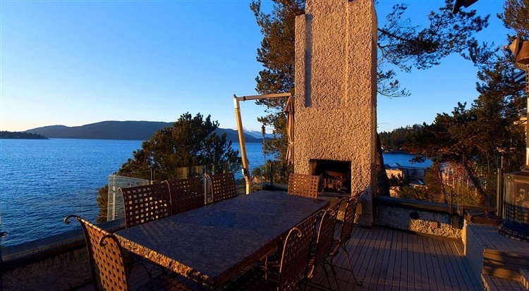 House on a Seaside Bluff