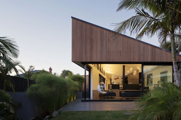 S House