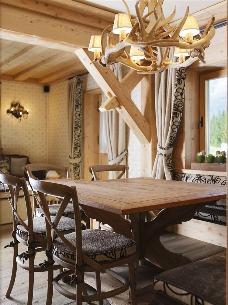 Casa Cojana interior design