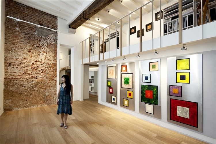 T House interior design