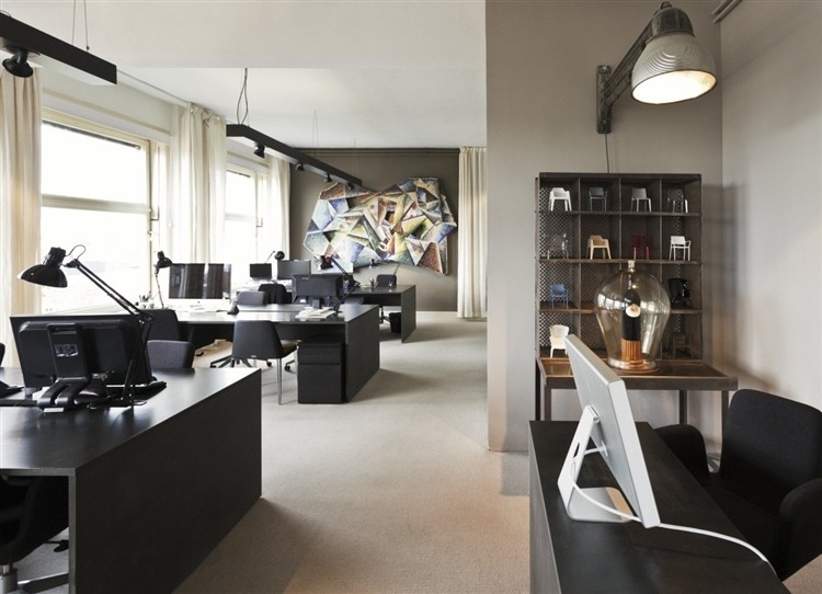 Uxus HQ Interior design Uxus HQ by Uxus Design - 2