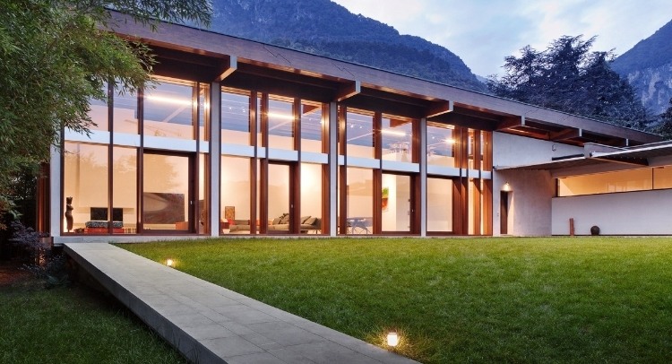 Villa P.
