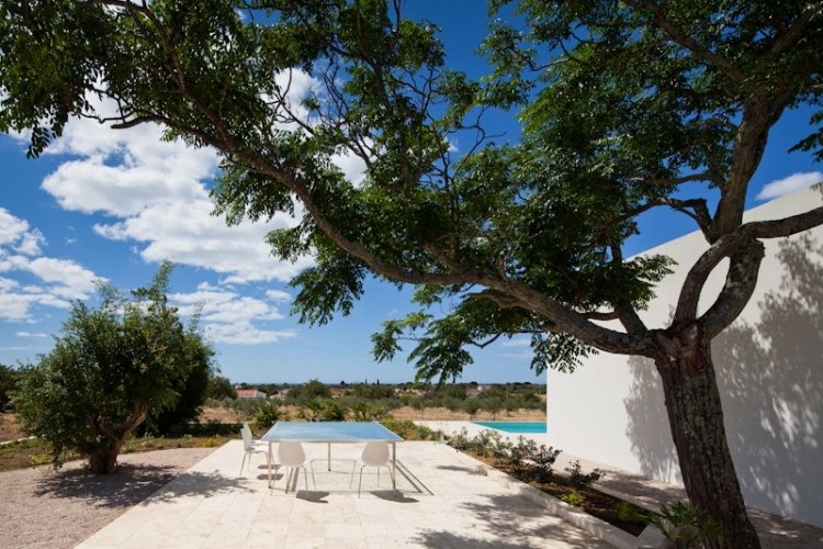 Tavira House by Vitor Vilhena
