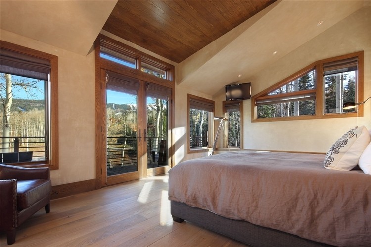 Moody Cabin